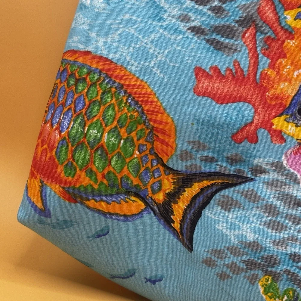 Beach Coral Fish Underwater Theme Make Up Toiletry Bag Zip vibrant blue clean